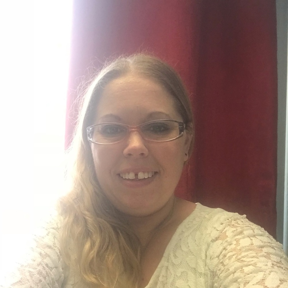 Meet your Posher, Kelli